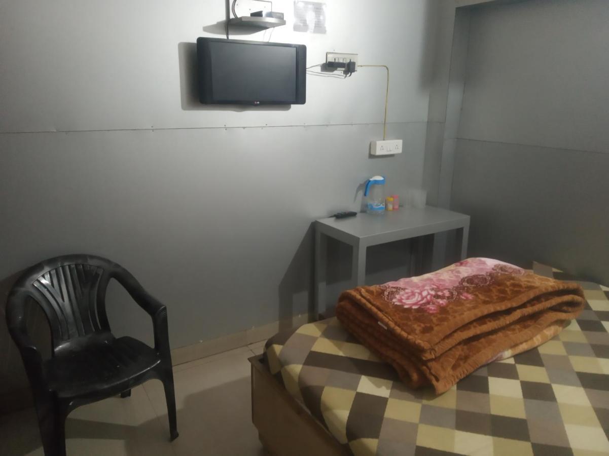Budget Hotel Patna  Buitenkant foto