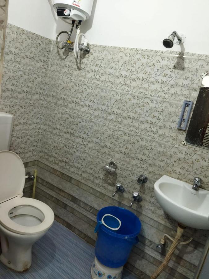 Budget Hotel Patna  Buitenkant foto